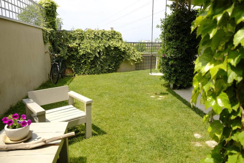 Apartment With Garden In Thessaloniki. Thessaloniki